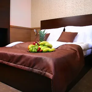 3* Hotel 21